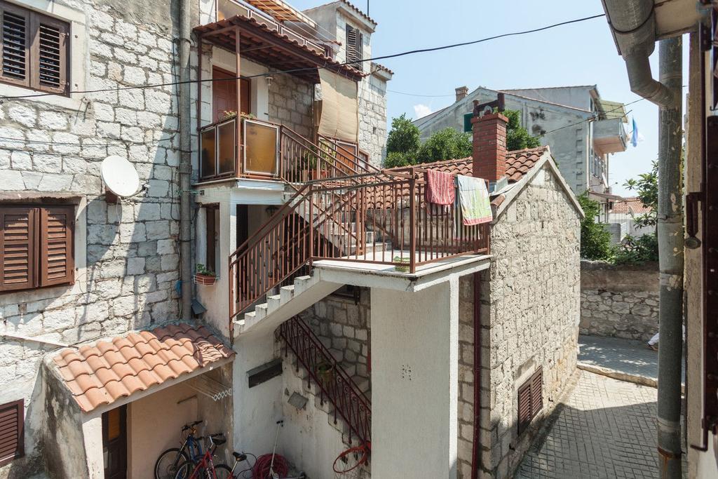 Charming Old Stone House Apartamento Split Exterior foto
